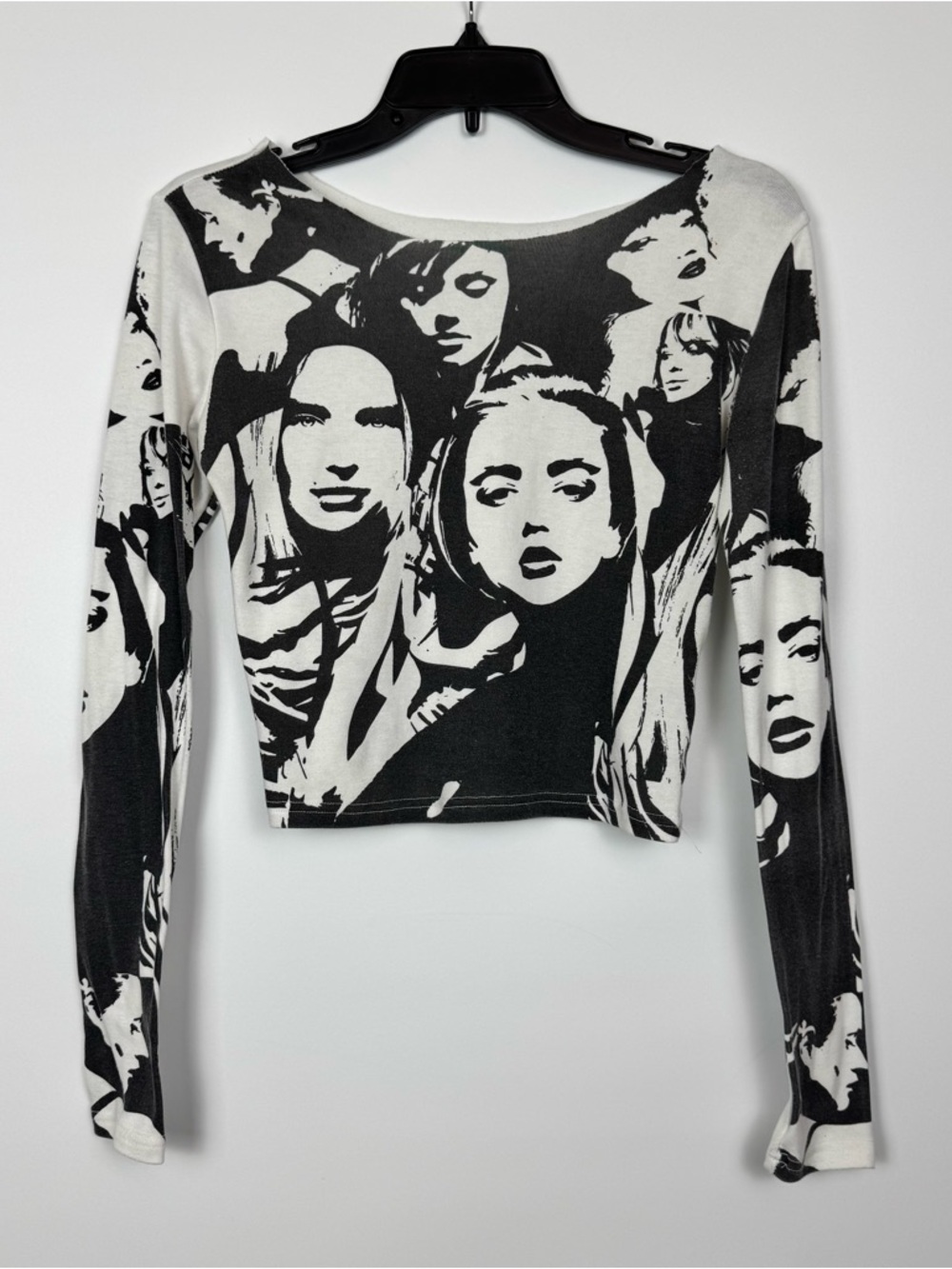 Edikted Black & White Long-Sleeve Graphic Face Print Top
